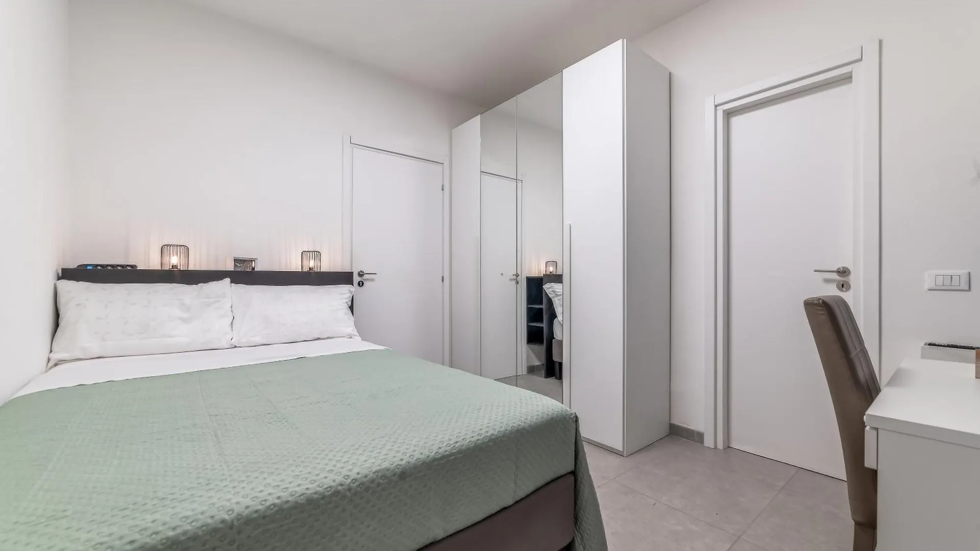 Cozy Enna Rooms - Metro Re Di Roma