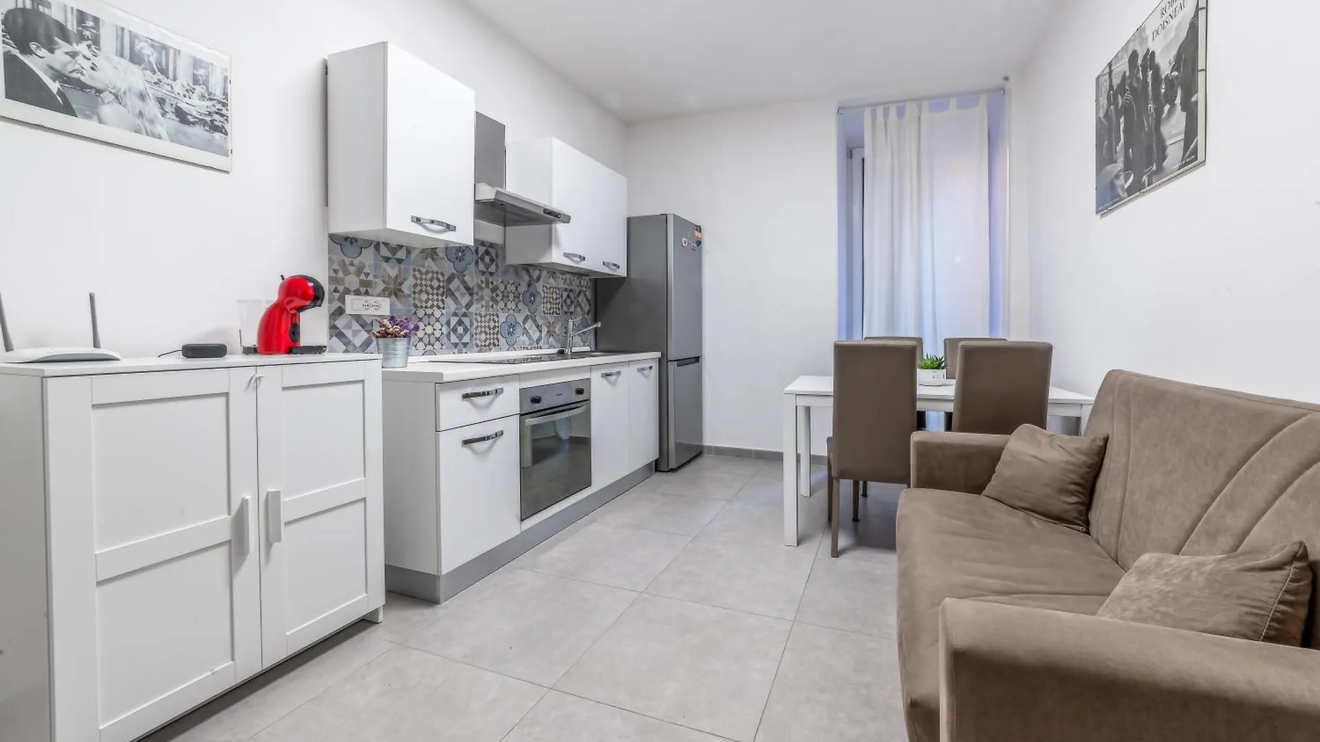 Cozy Enna Rooms - Metro Re Di Roma Guest house Rome