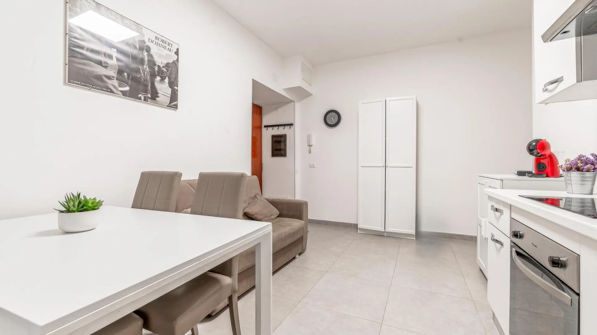 Guest house Cozy Enna Rooms - Metro Re Di Roma Italy